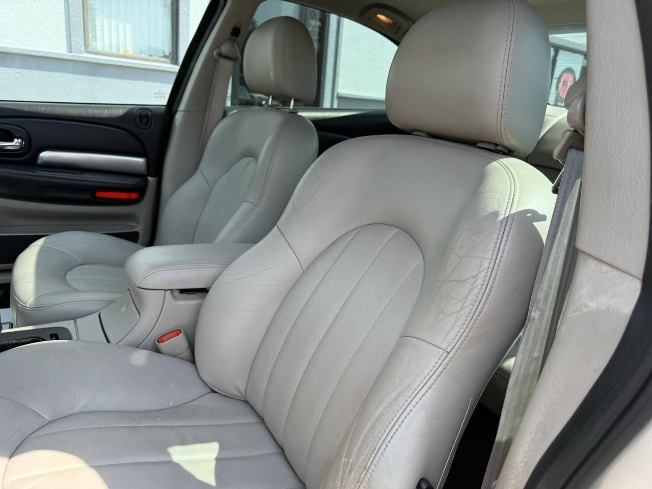 Chrysler 300M Base 2004