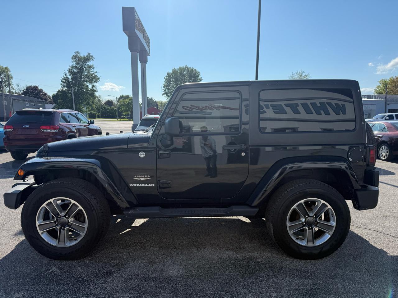 Jeep Wrangler Sahara 4WD 2011