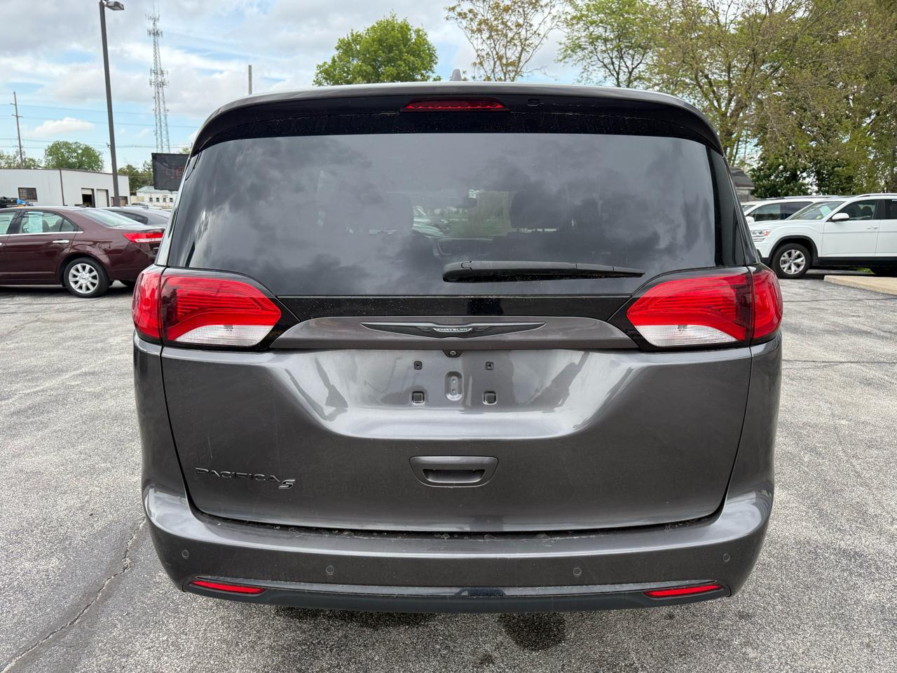 Chrysler Pacifica Touring Plus 2018