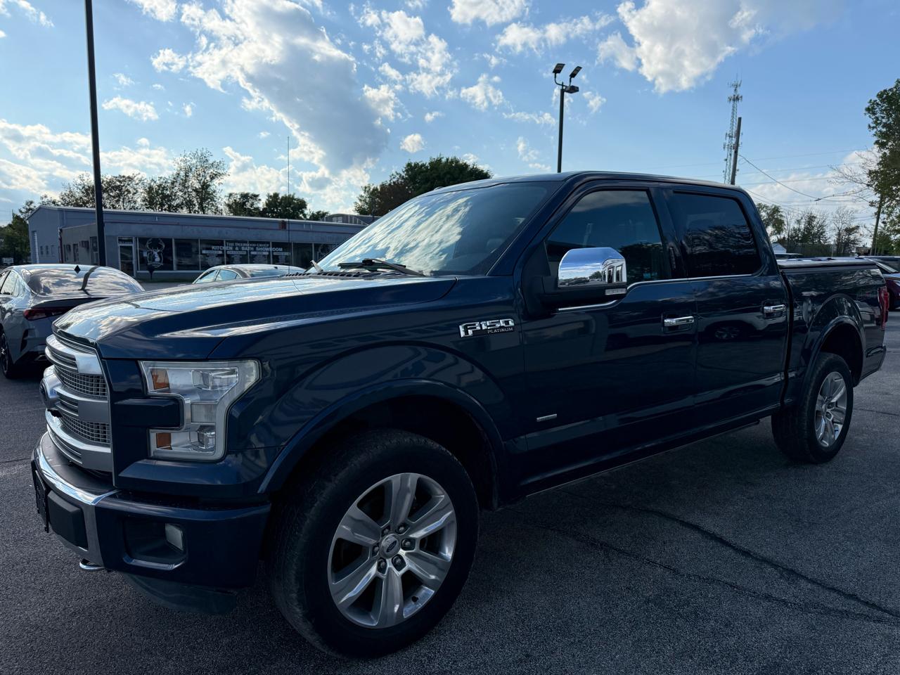 Ford F-150 Platinum SuperCrew 5.5-ft. Bed 4WD 2015
