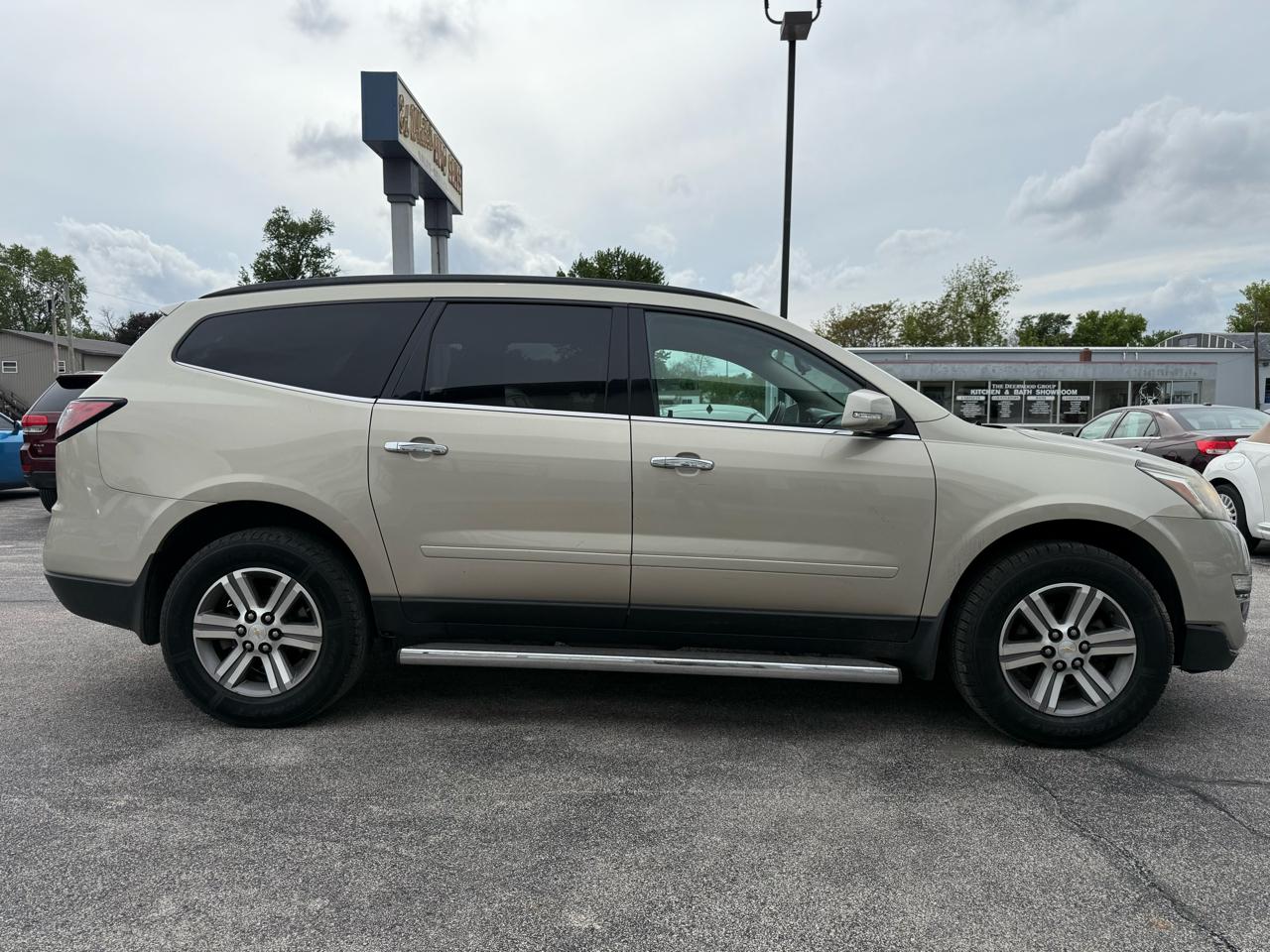 Chevrolet Traverse 1LT FWD 2015