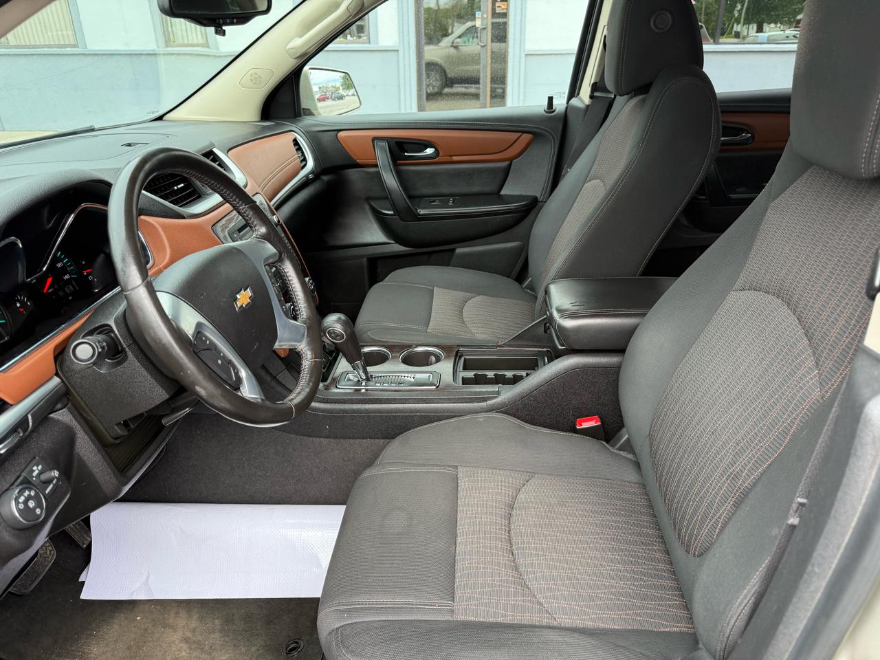Chevrolet Traverse 1LT FWD 2015