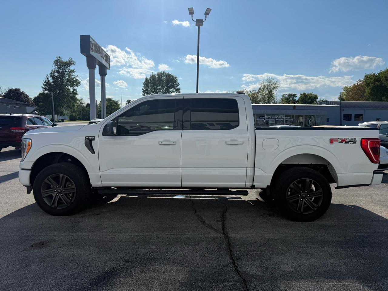 Ford F-150 XLT SuperCrew 5.5-ft. Bed 4WD 2022