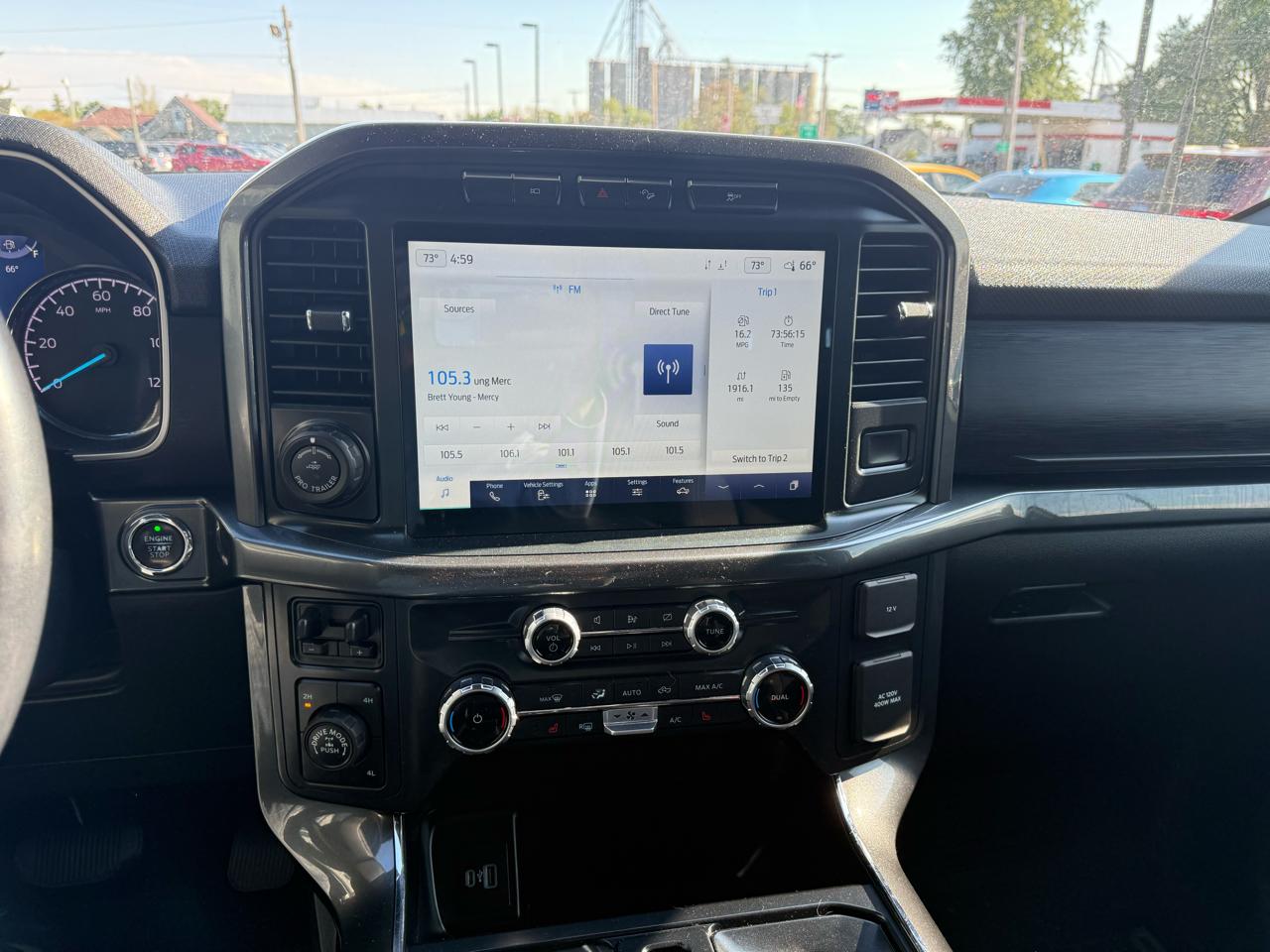 Ford F-150 XLT SuperCrew 5.5-ft. Bed 4WD 2022