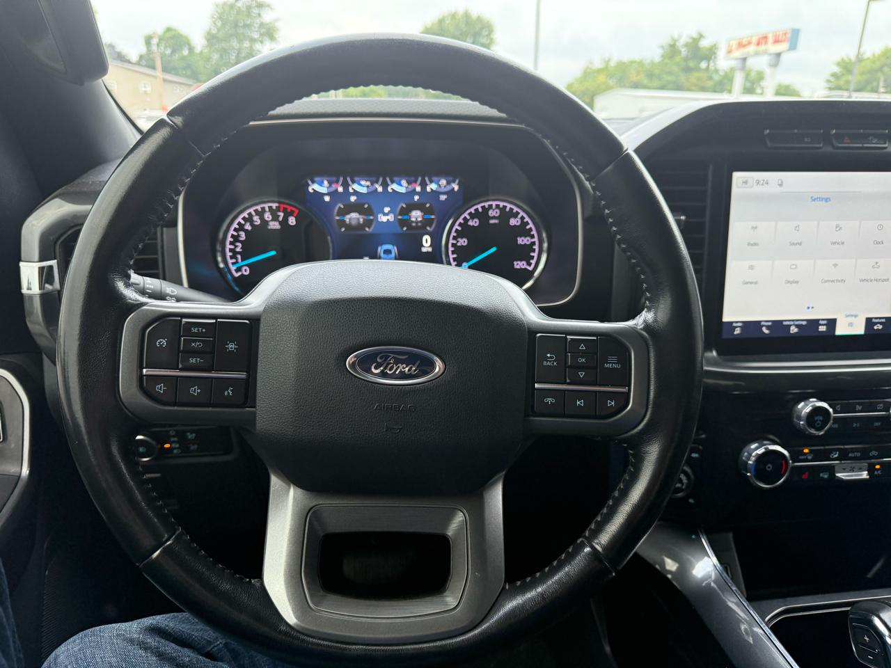 Ford F-150 XLT SuperCrew 5.5-ft. Bed 4WD 2022