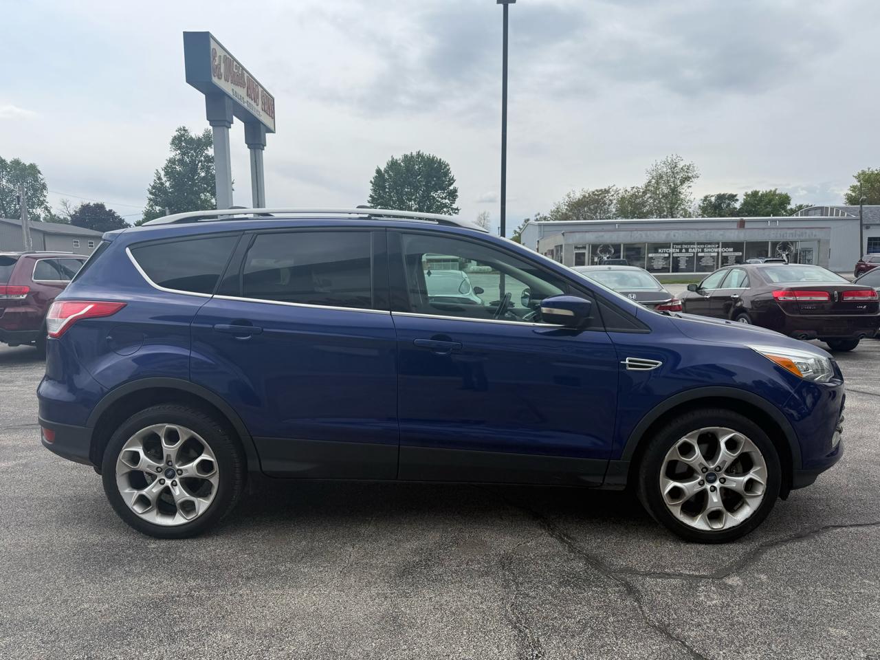 Ford Escape Titanium 4WD 2013
