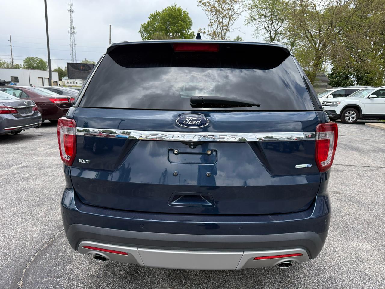 Ford Explorer XLT 4WD 2016