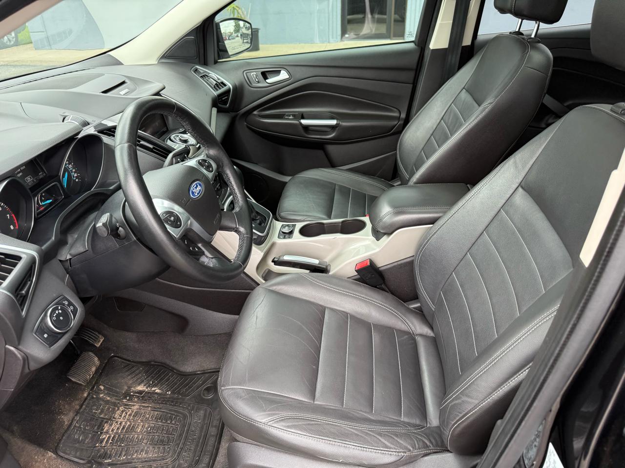 Ford Escape SEL FWD 2013