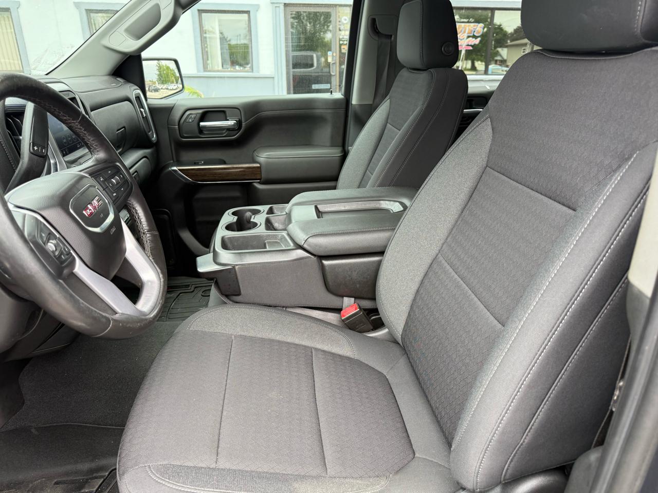 GMC Sierra 1500 Limited SLE Crew Cab Short Box 4WD 2022
