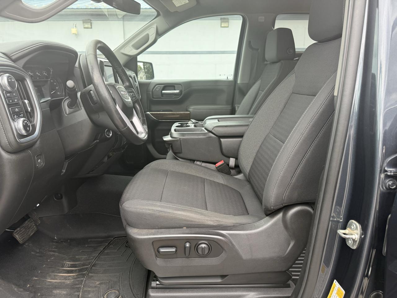 GMC Sierra 1500 Limited SLE Crew Cab Short Box 4WD 2022