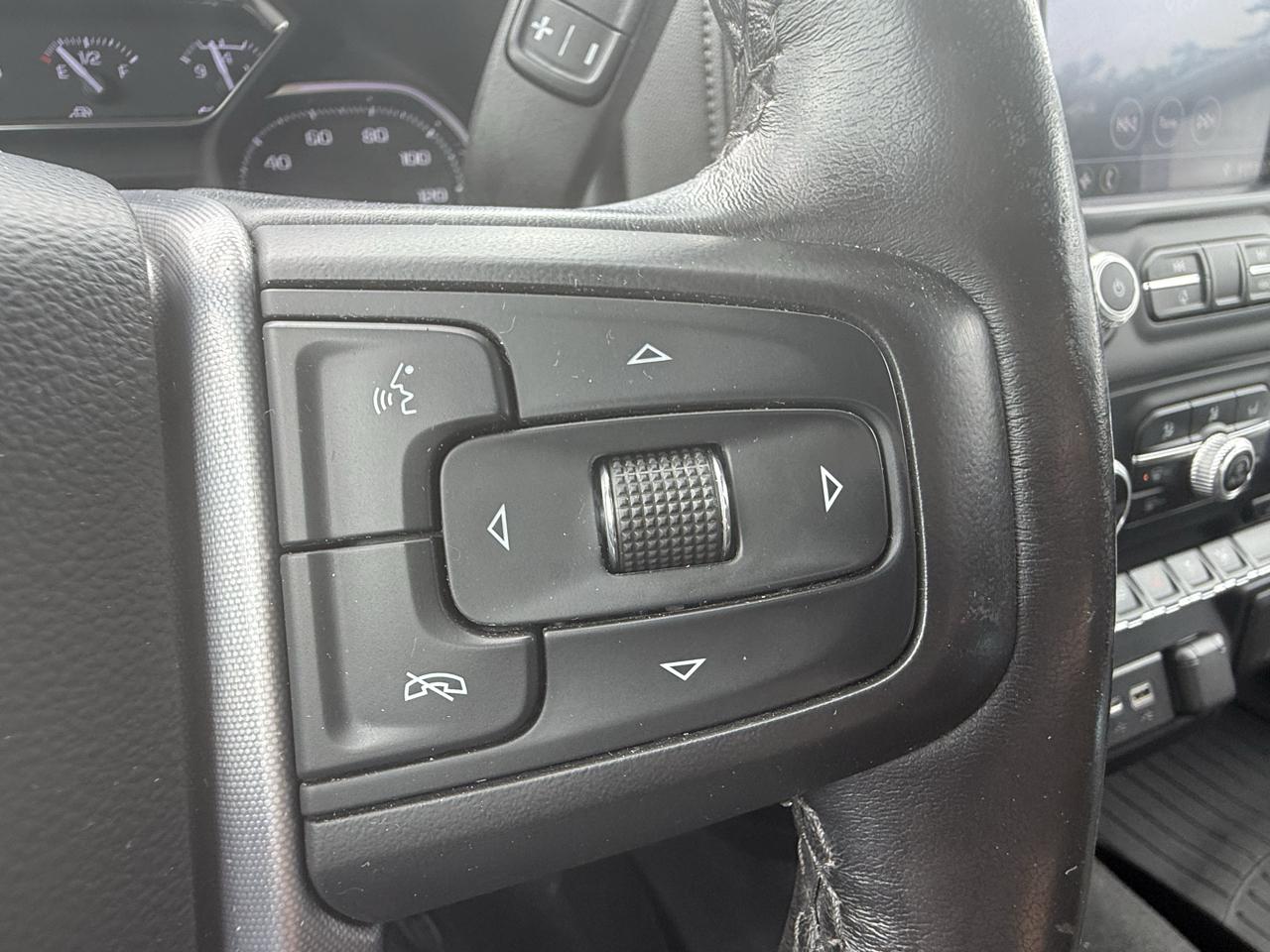 GMC Sierra 1500 Limited SLE Crew Cab Short Box 4WD 2022