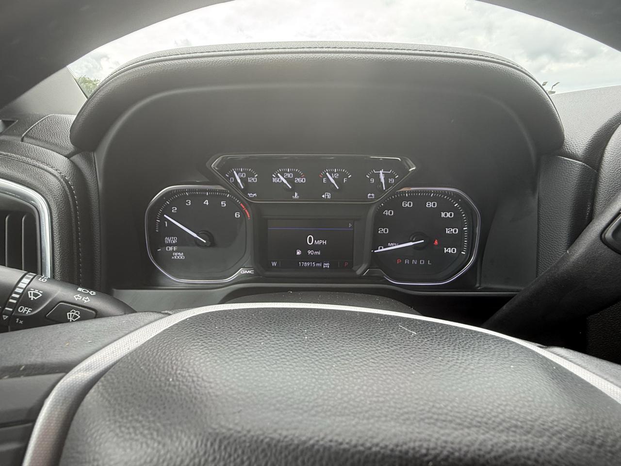 GMC Sierra 1500 Limited SLE Crew Cab Short Box 4WD 2022