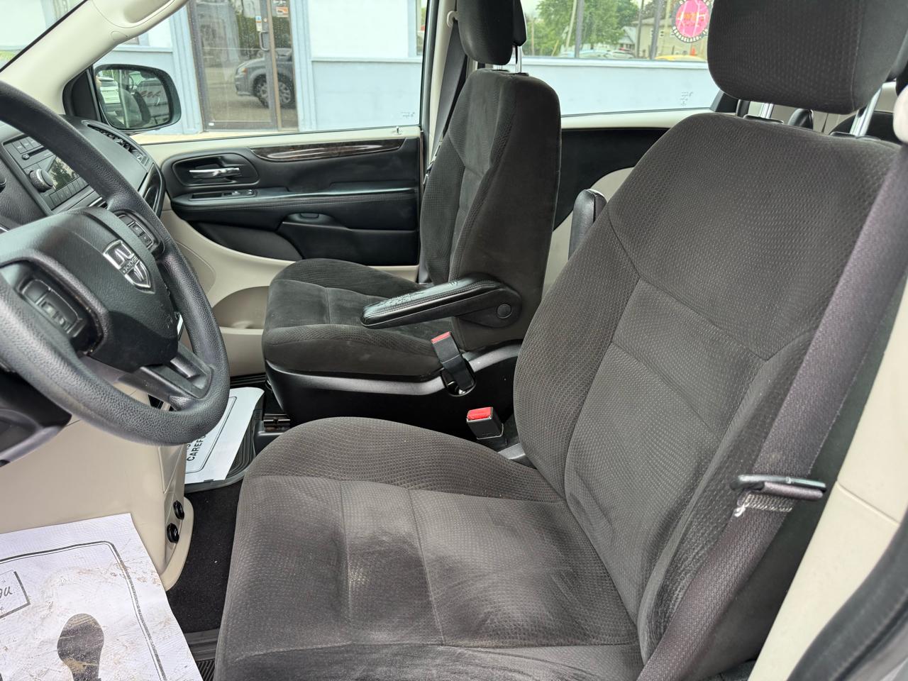 Dodge Grand Caravan SE 2016