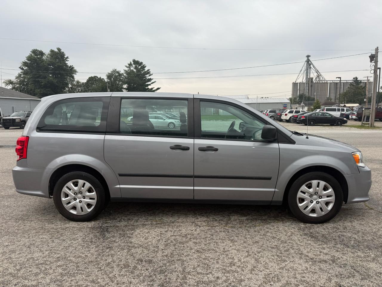 Dodge Grand Caravan SE 2016
