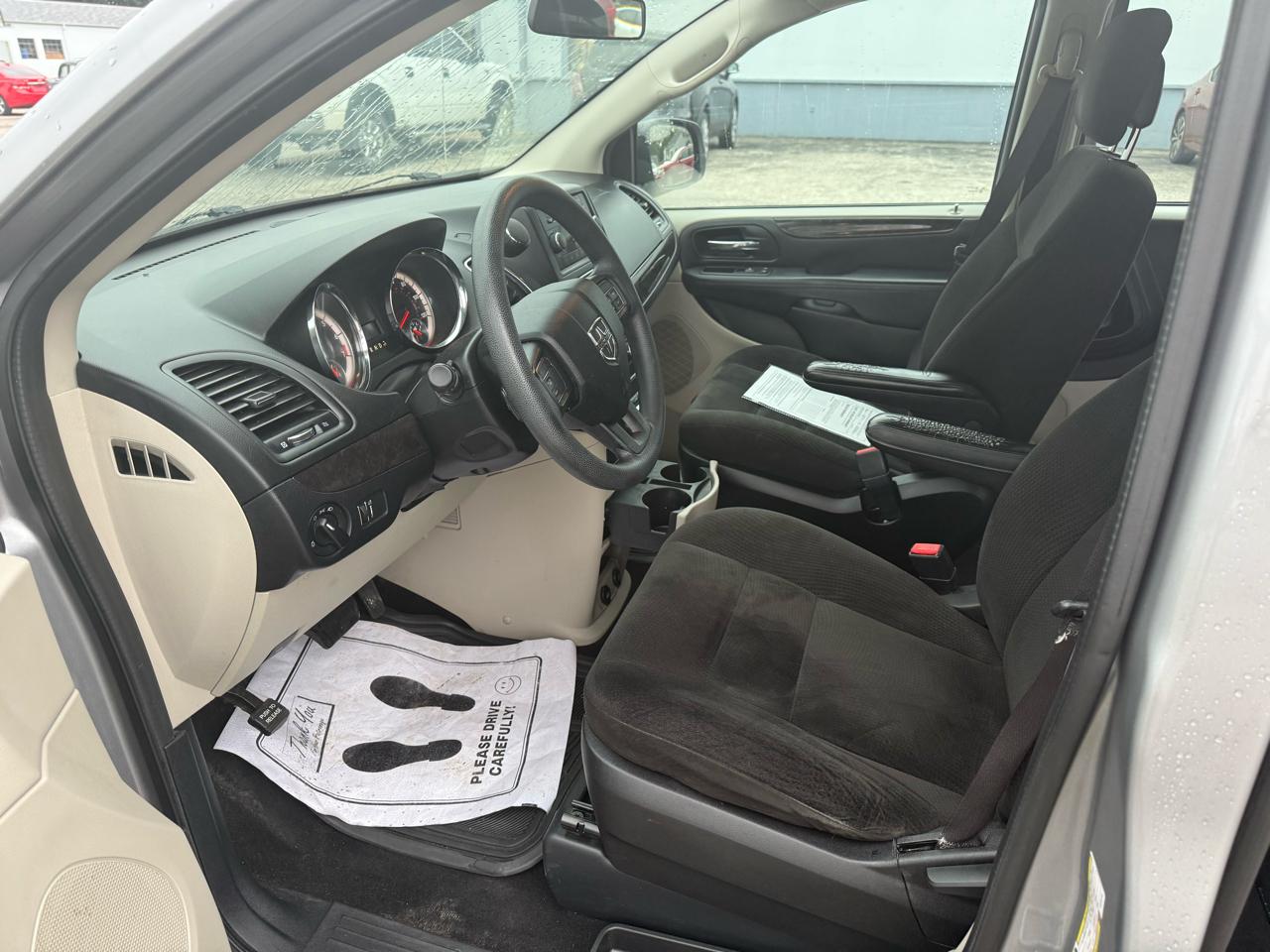 Dodge Grand Caravan SE 2016