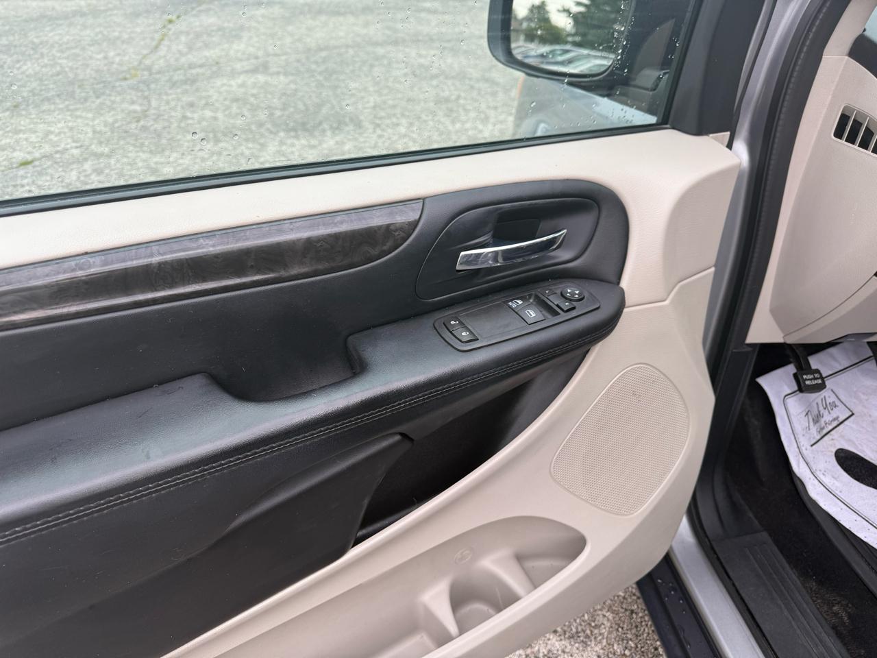 Dodge Grand Caravan SE 2016