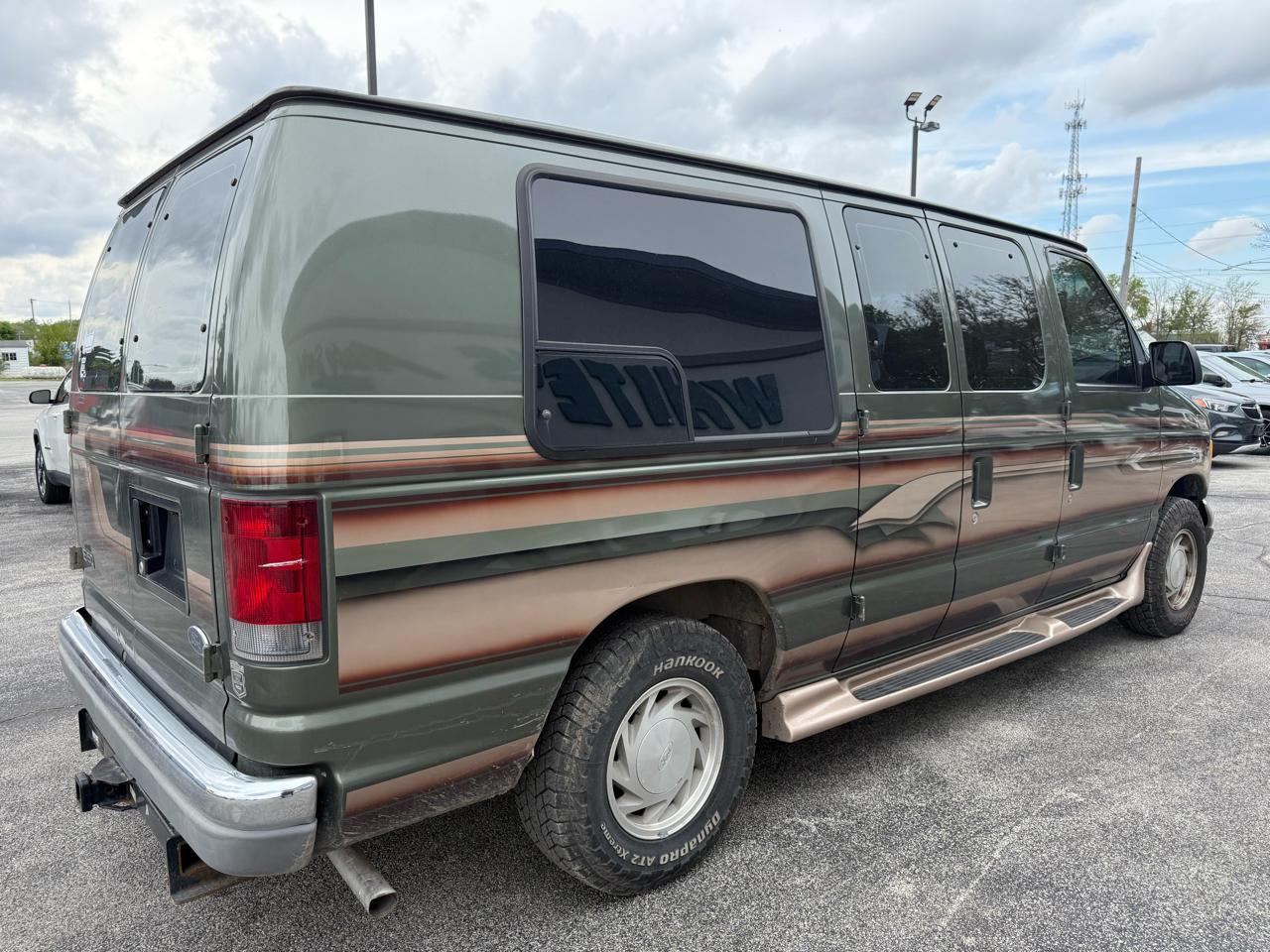 Ford Econoline E150 2002