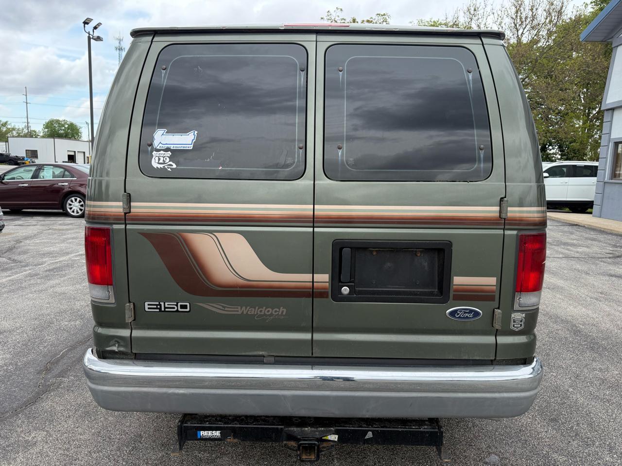 Ford Econoline E150 2002