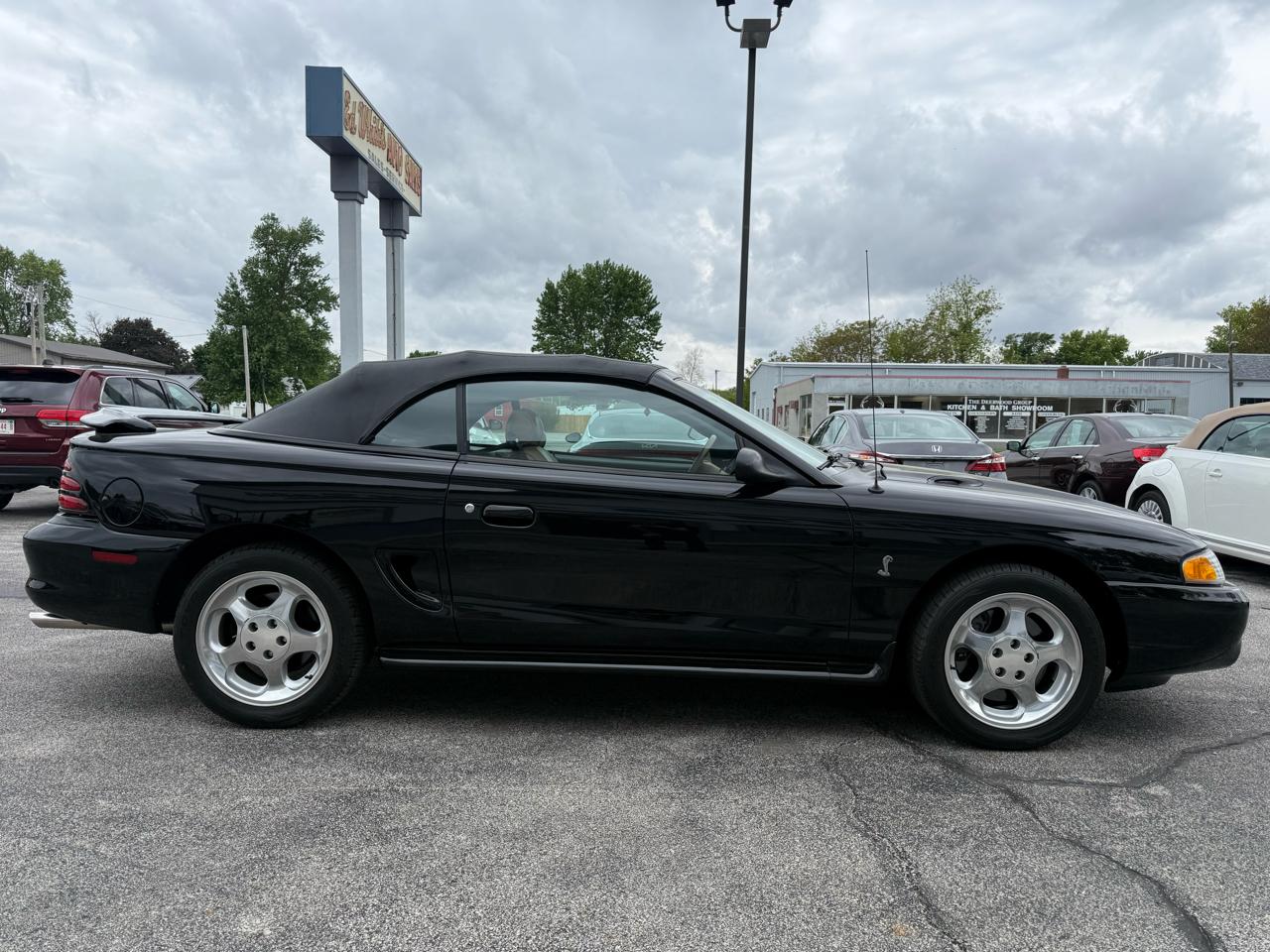 Ford Mustang Cobra Convertible 1995