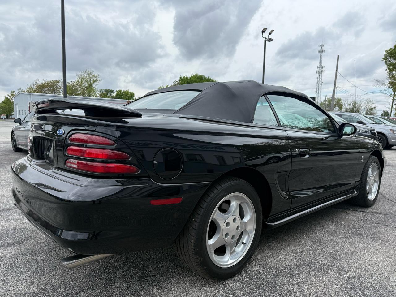 Ford Mustang Cobra Convertible 1995