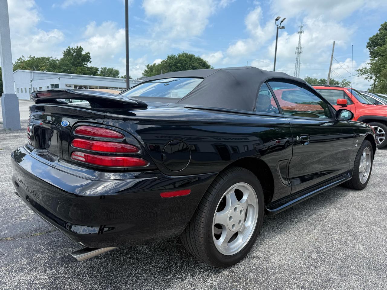 Ford Mustang Cobra Convertible 1995