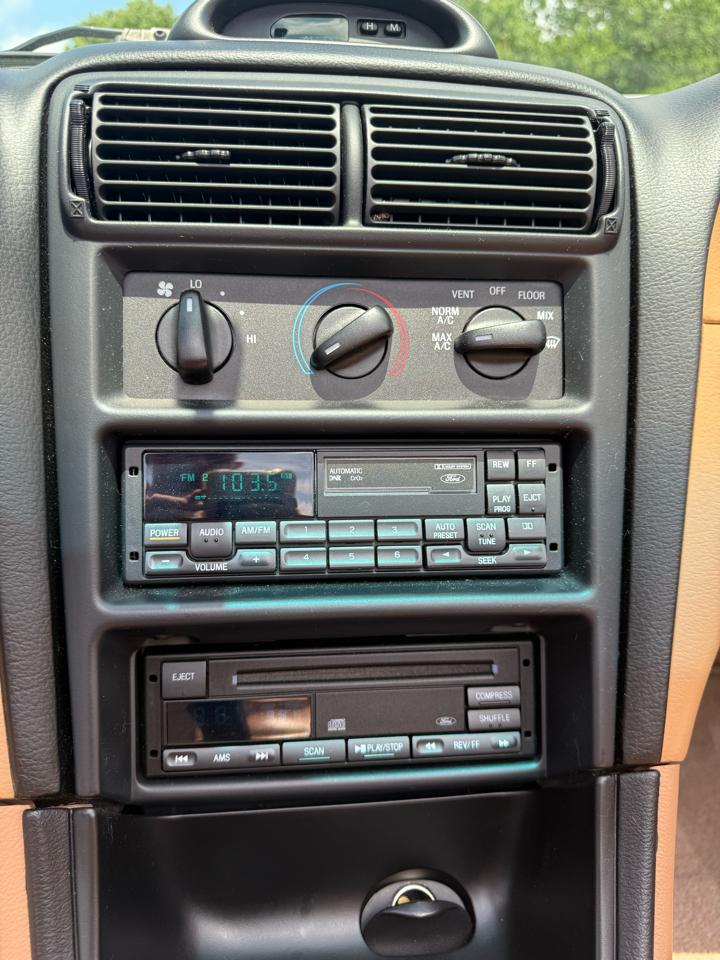 Ford Mustang Cobra Convertible 1995