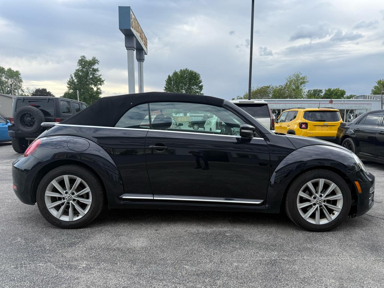 Volkswagen Beetle 1.8T S Convertible 2017