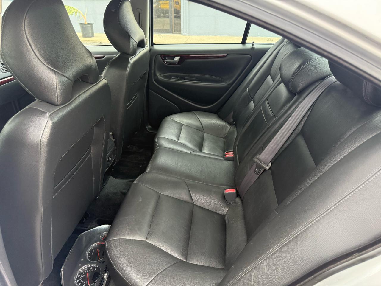 Volvo S60 2.5T 2004