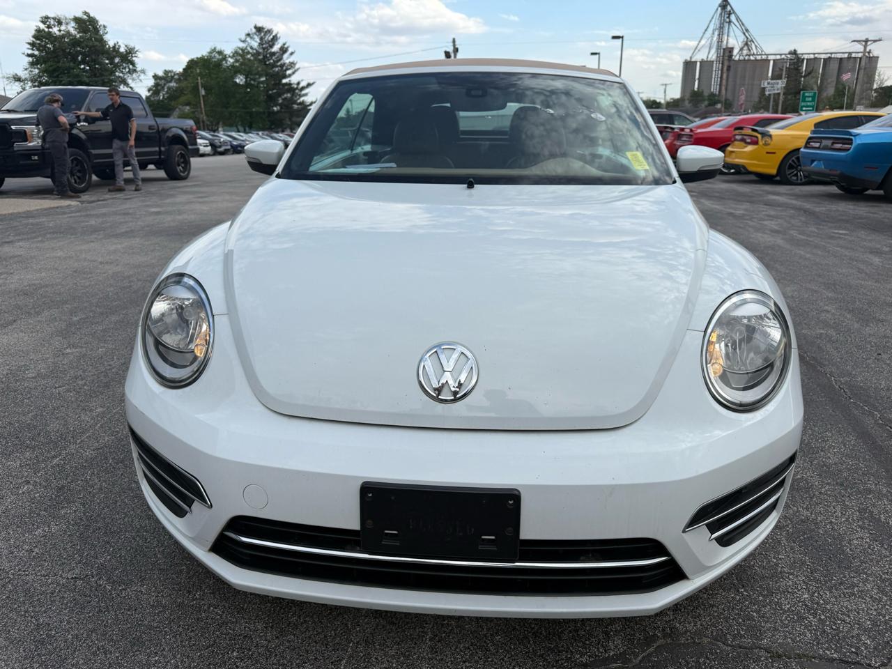 Volkswagen Beetle 1.8T S Convertible 2017