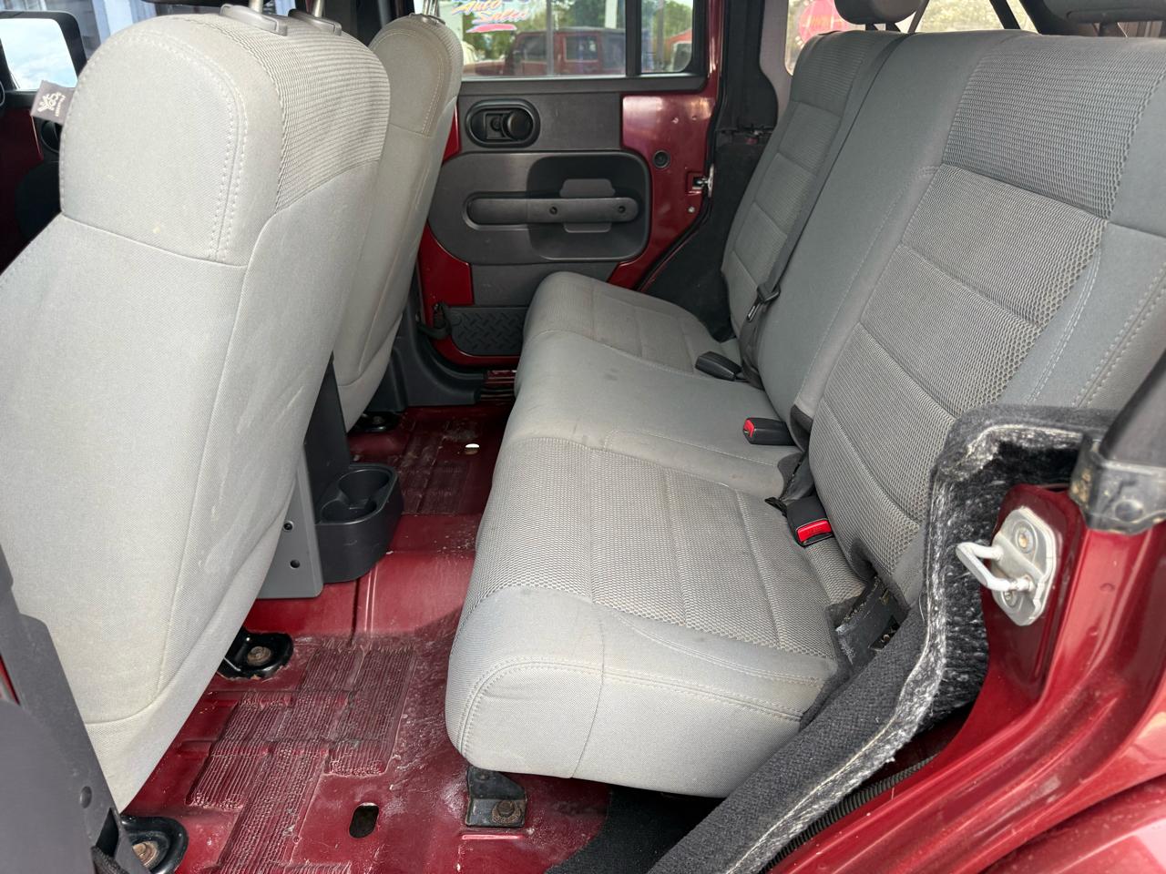 Jeep Wrangler Unlimited Sahara 4WD 2007
