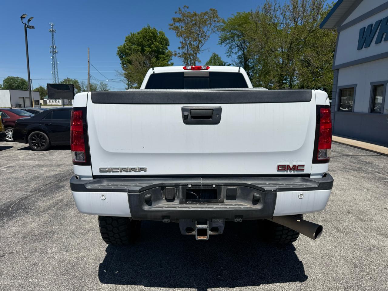 GMC Sierra 2500HD Denali Crew Cab 4WD 2014