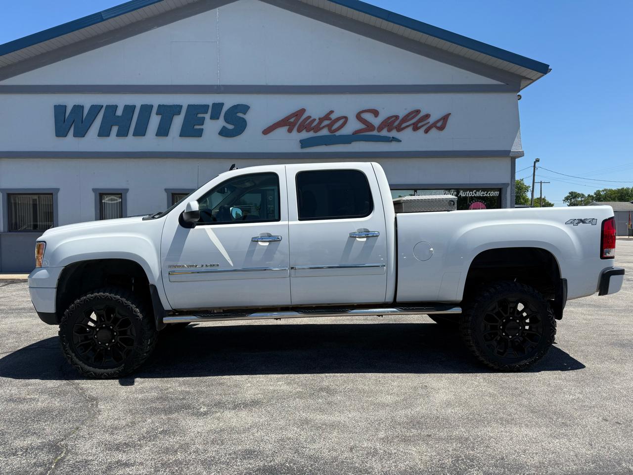 GMC Sierra 2500HD Denali Crew Cab 4WD 2014