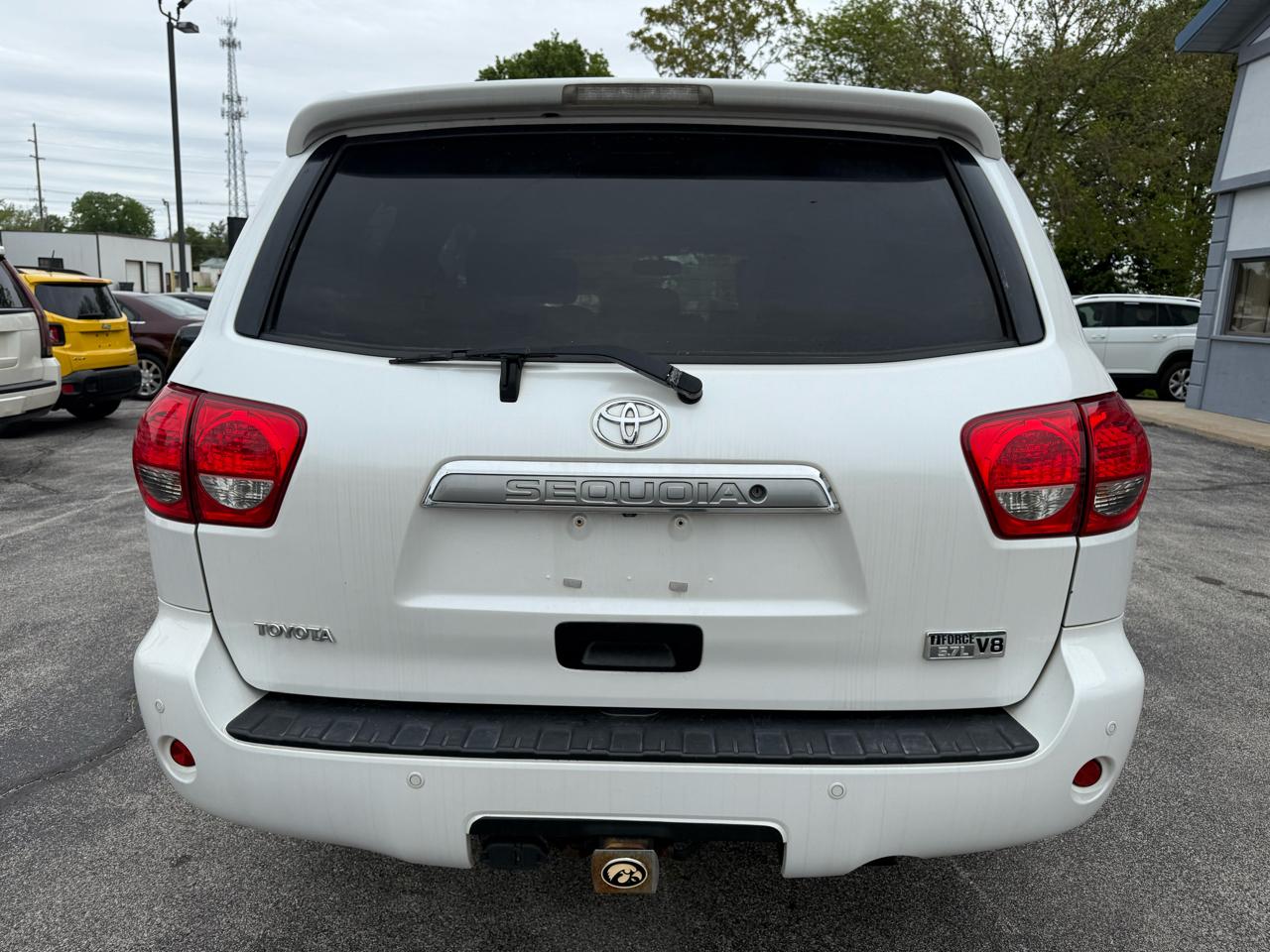 Toyota Sequoia Plantium 4WD 2008