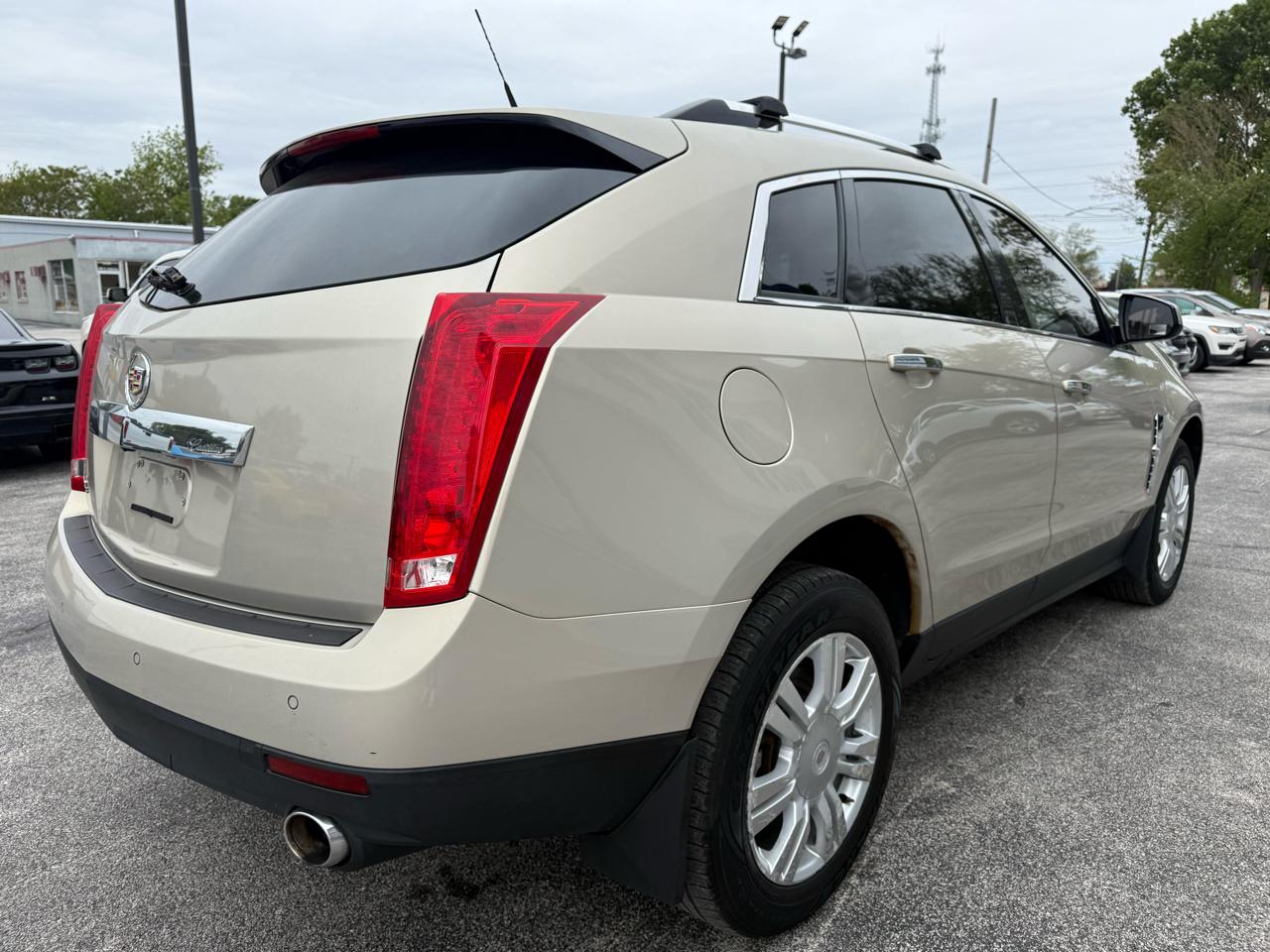 Cadillac SRX Luxury Collection AWD 2011
