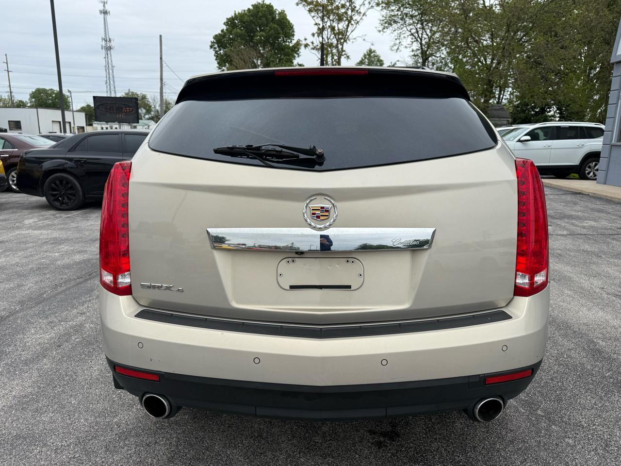 Cadillac SRX Luxury Collection AWD 2011
