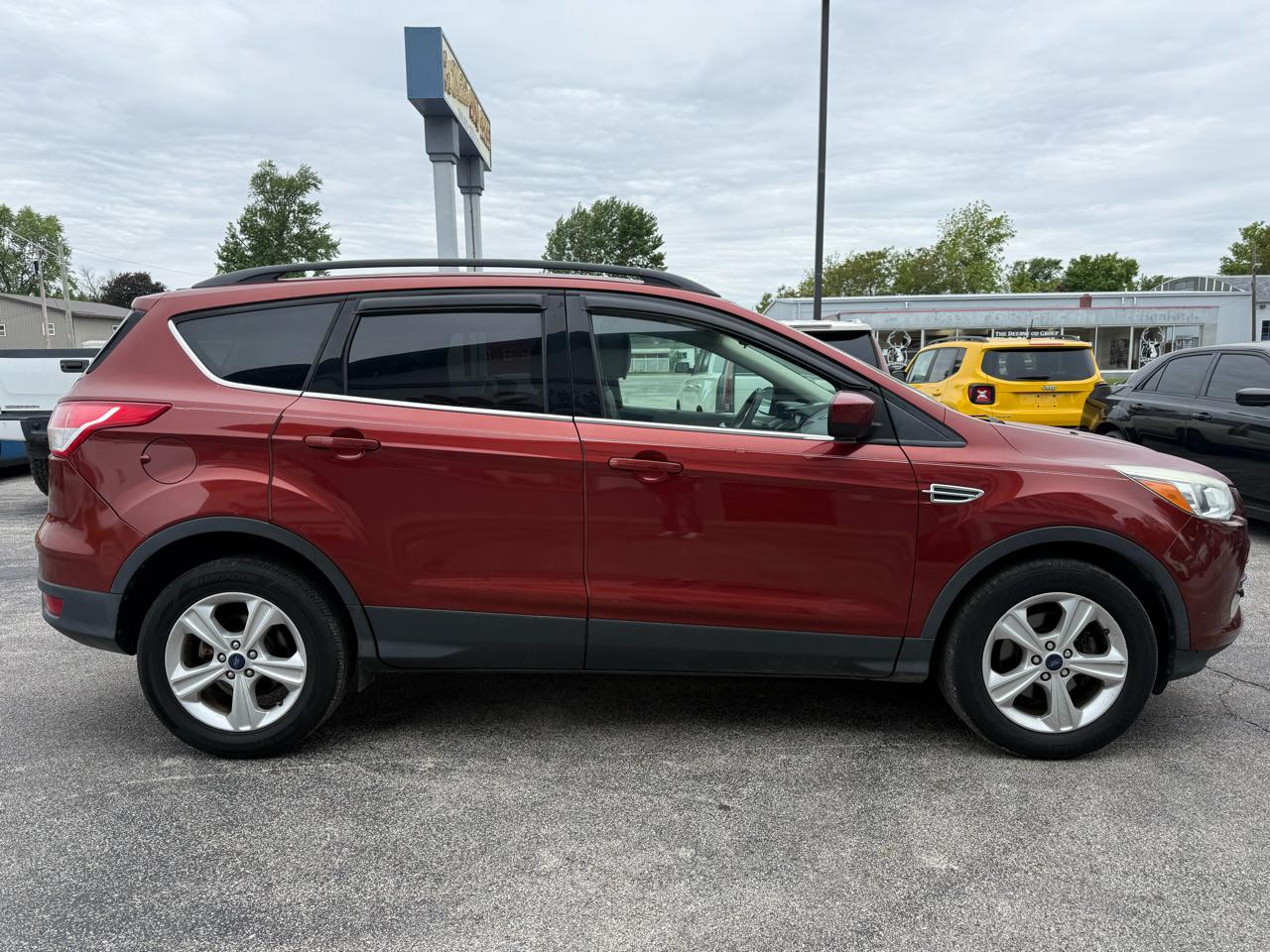 Ford Escape SE FWD 2016