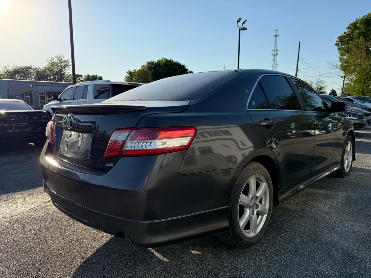 Toyota Camry SE 5-Spd AT 2009