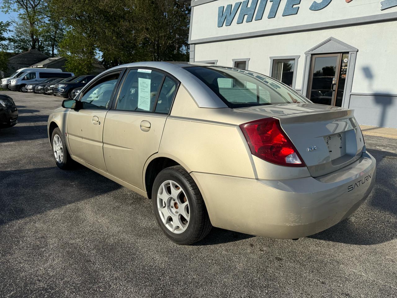 Saturn ION Sedan 2 2003