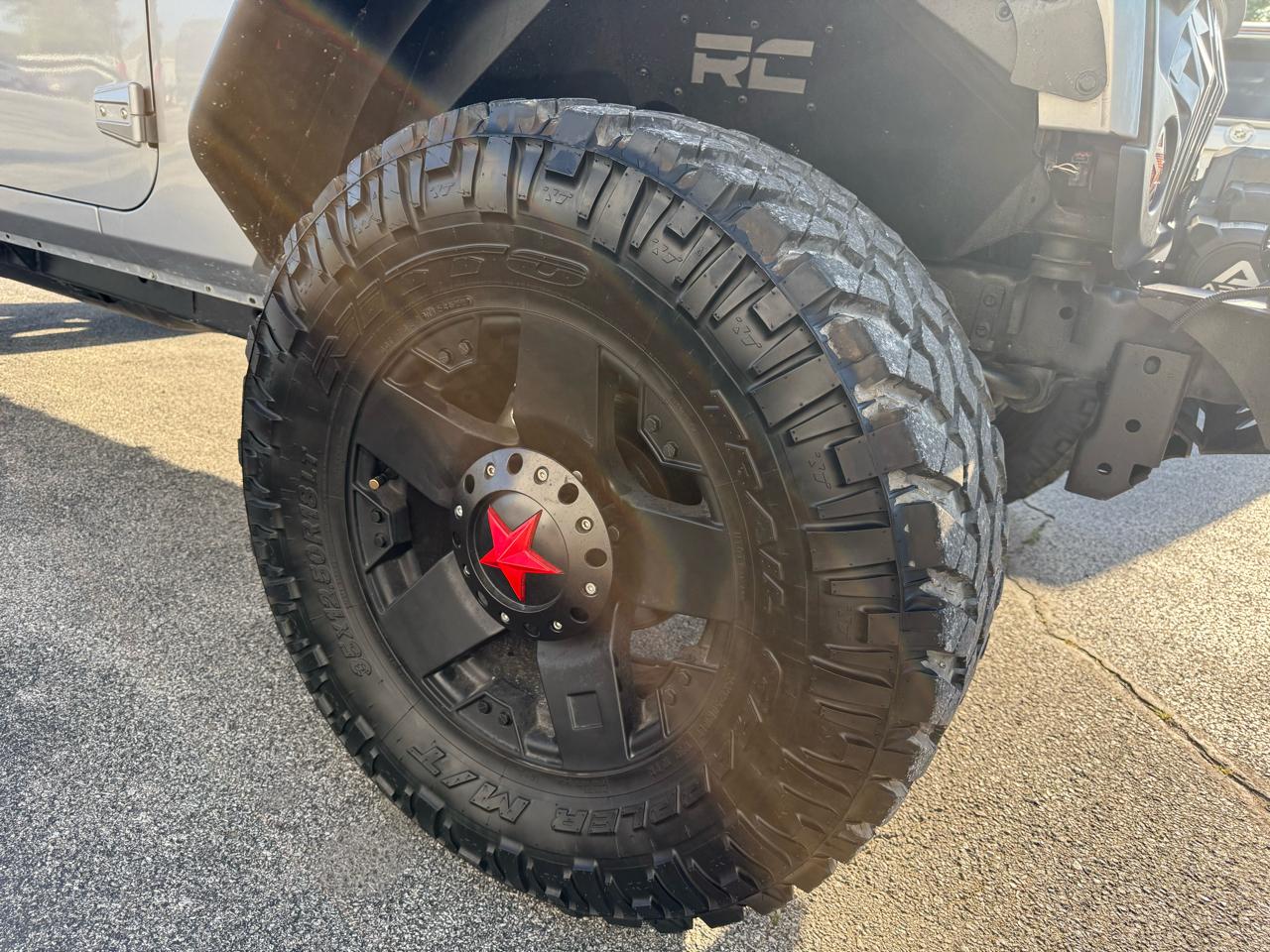Jeep Wrangler Unlimited Sahara 4WD 2013