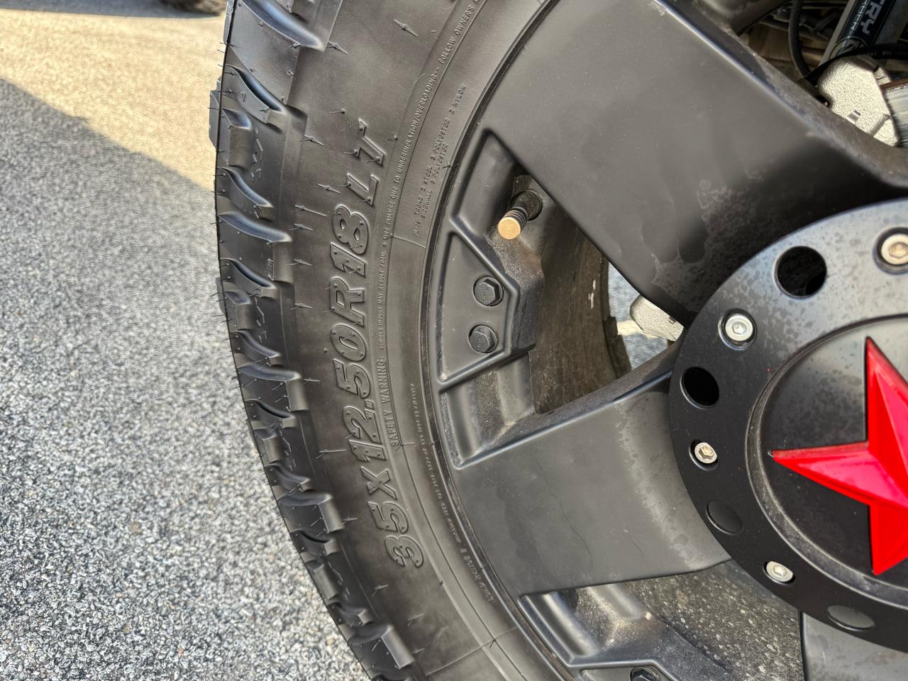 Jeep Wrangler Unlimited Sahara 4WD 2013
