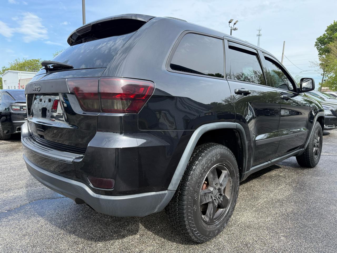 Jeep Grand Cherokee Laredo 2WD 2013