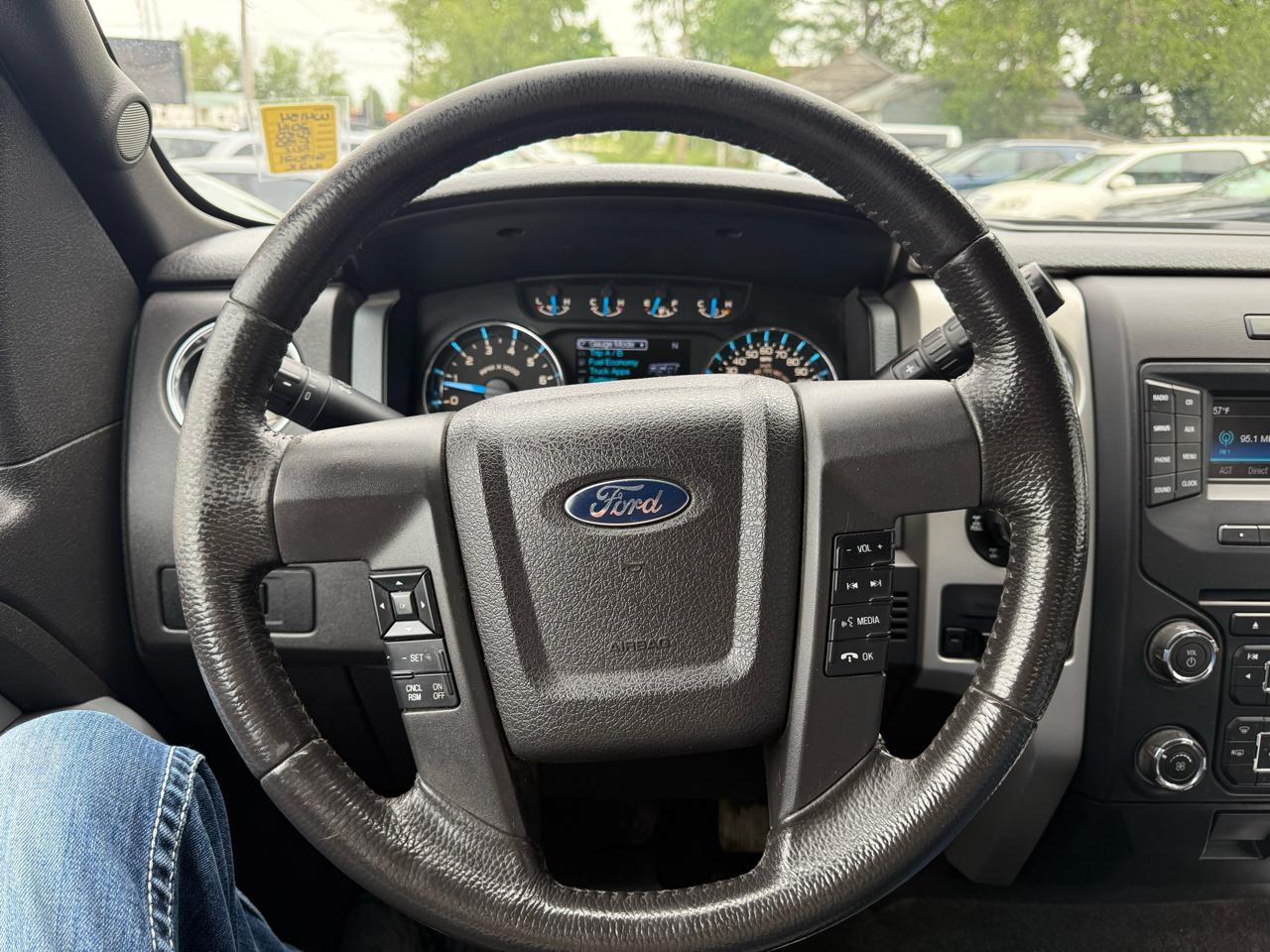Ford F-150 Platinum SuperCrew 6.5-ft. Bed 4WD 2014
