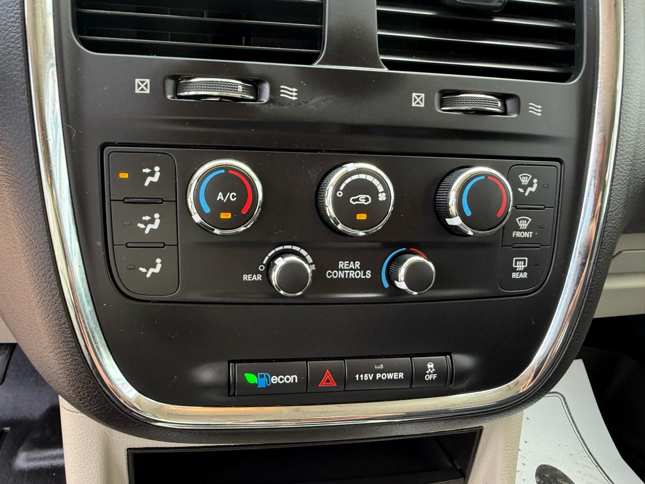Dodge Grand Caravan SXT 2016