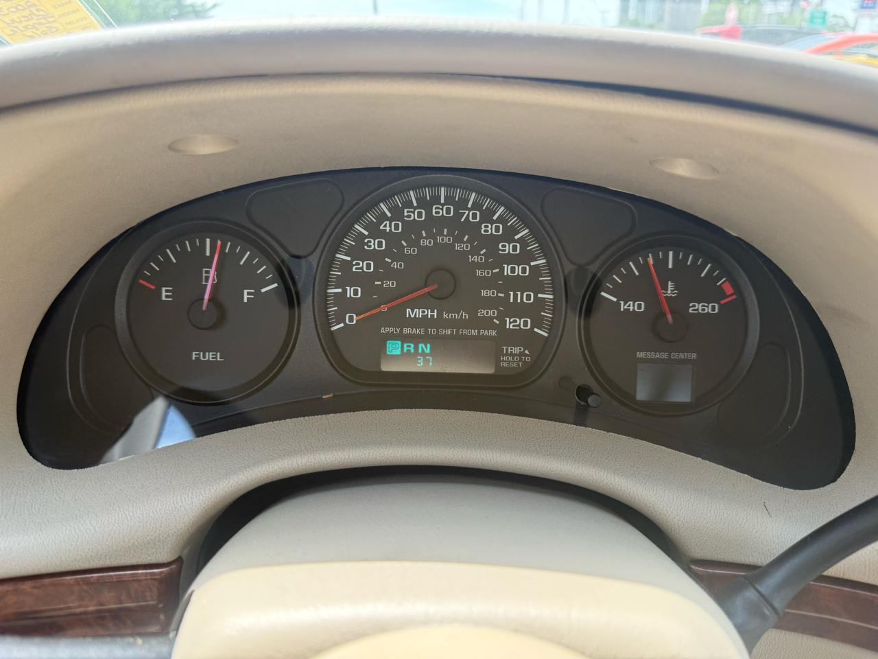 Chevrolet Impala Base 2003