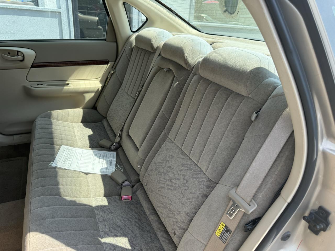Chevrolet Impala Base 2003