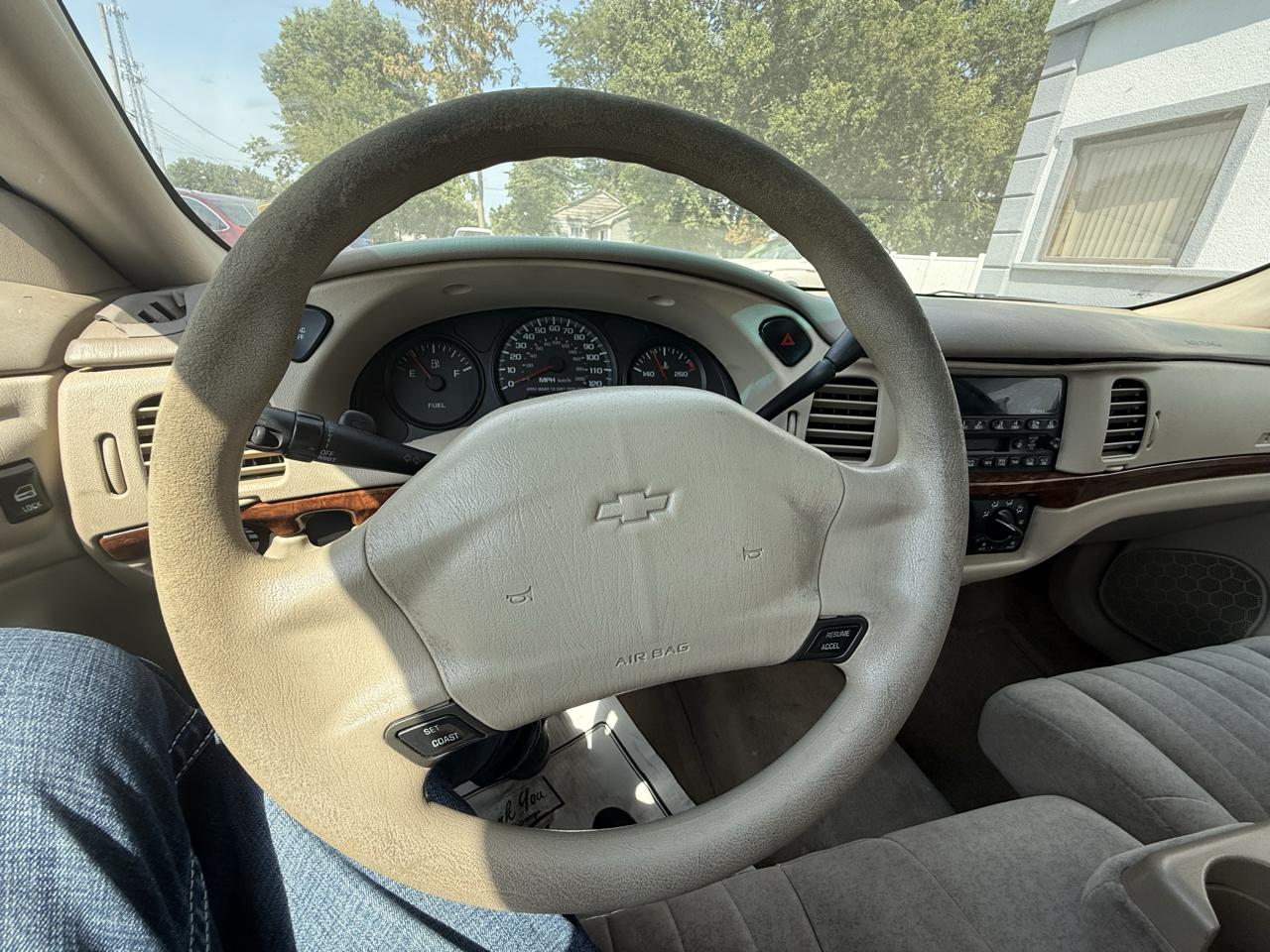 Chevrolet Impala Base 2003