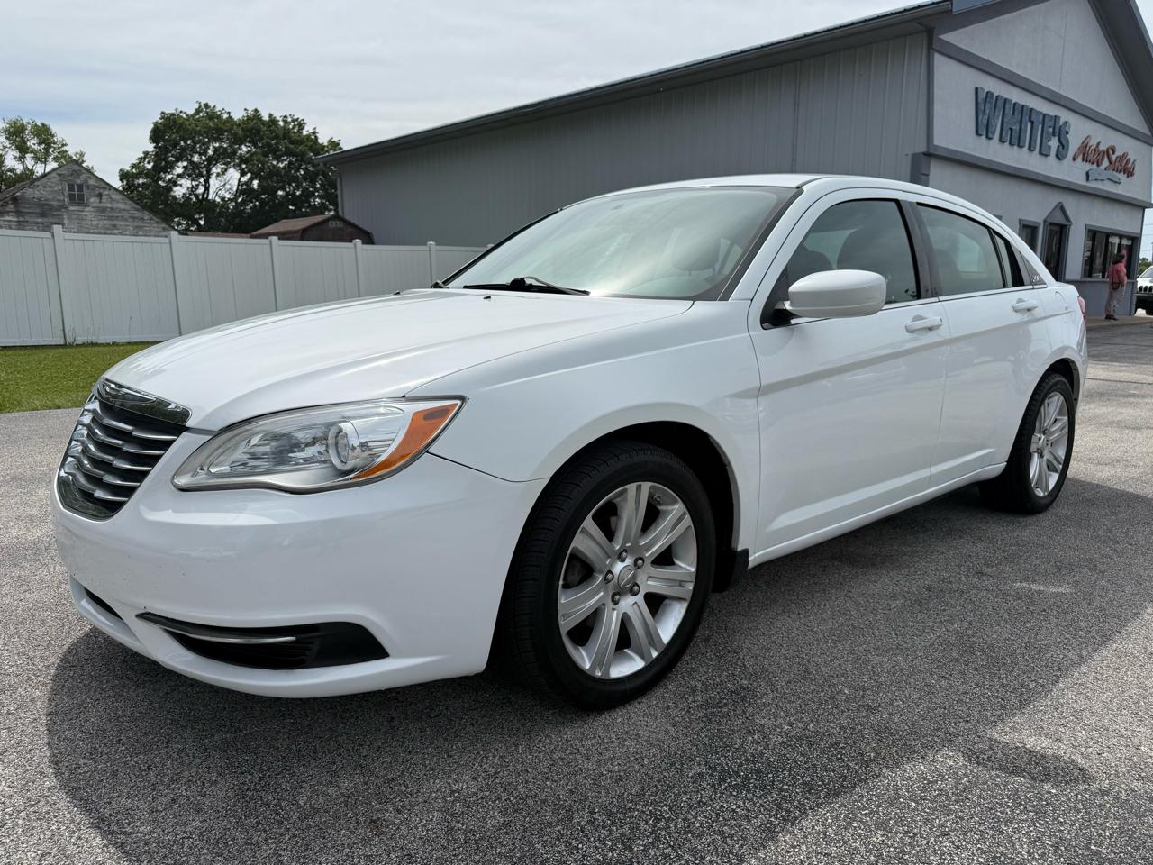 Chrysler 200 LX 2013