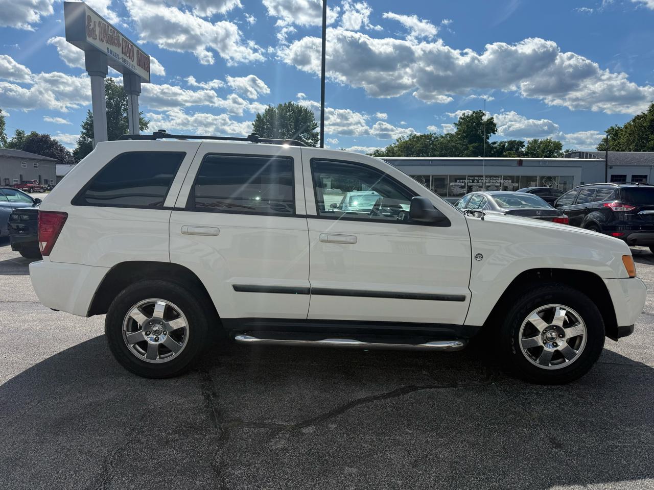 Jeep Grand Cherokee Laredo 4WD 2008