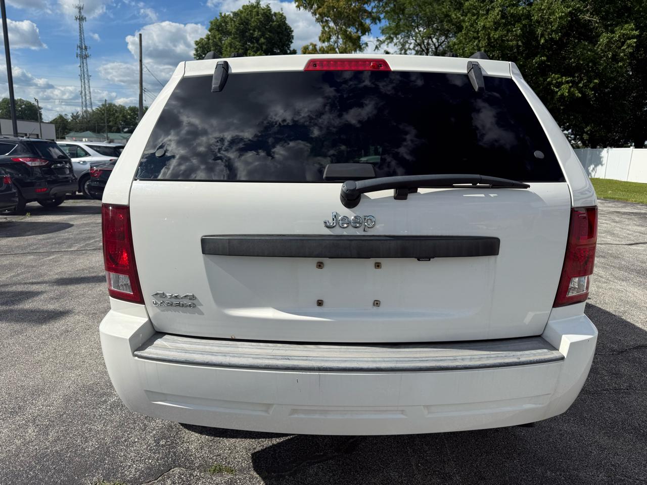 Jeep Grand Cherokee Laredo 4WD 2008
