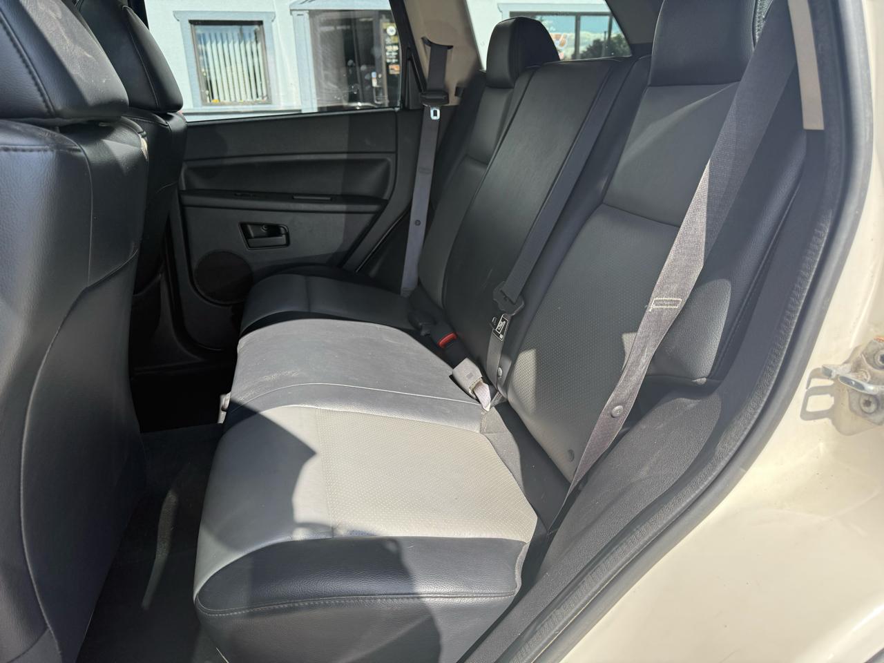 Jeep Grand Cherokee Laredo 4WD 2008